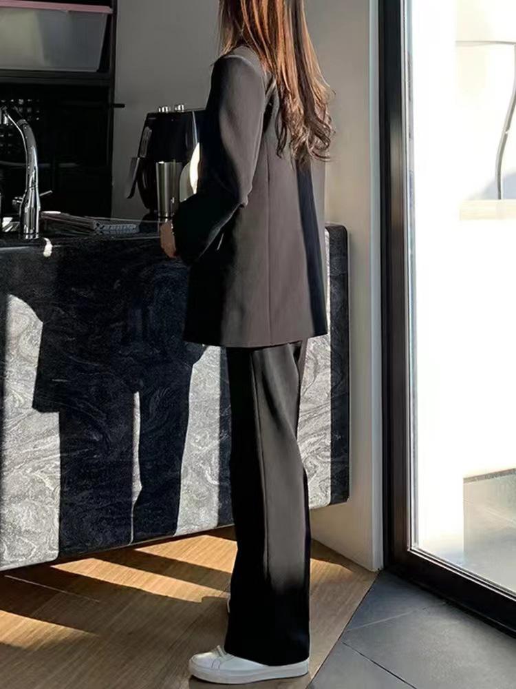 Γυναικείο Επαγγελματικό Σετ Κοστουμιού: Επίσημη Ενδυμασία για Φοιτητές και Καθηγητές - Μαύρο Φαρδύ Μπουφάν