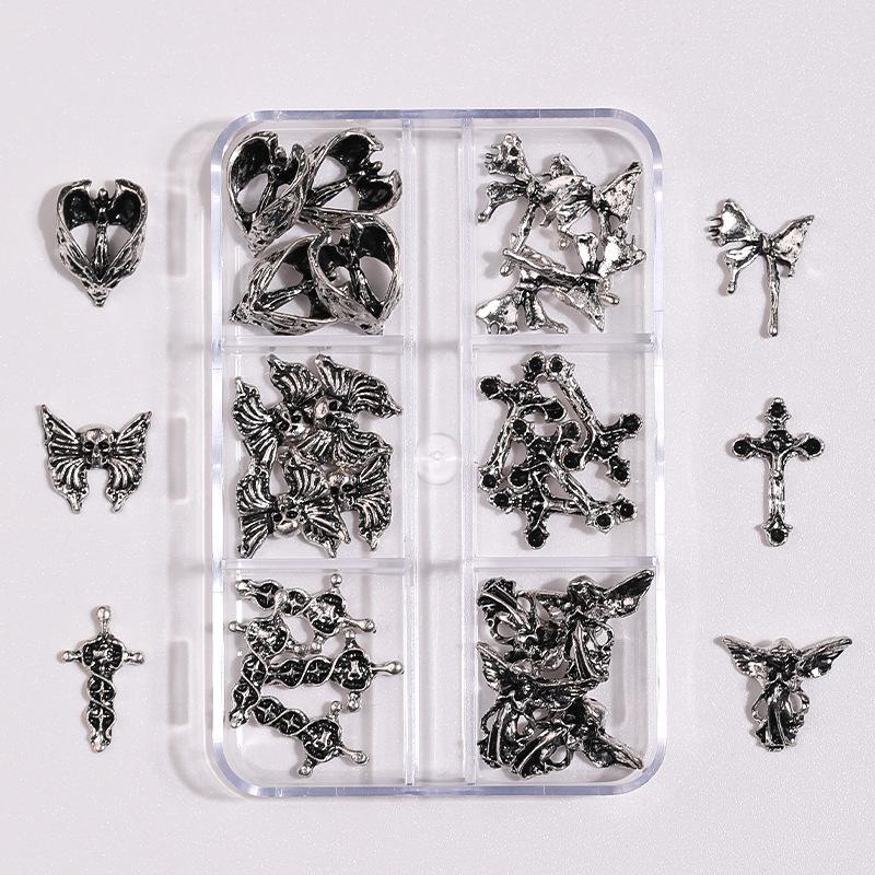 

Набор для нейл-арта на Хэллоуин 2024: Украшения из сплава Череп, Привидение, Паук и Летучая мышь