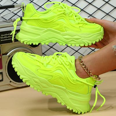 Modne Fluorescencyjne Żółte Casualowe Sneakersy Oddychające Wiosenne Buty Sportowe na Platformie Kobiety Wsuwane Damskie Buty do Chodzenia na Zewnątrz Zakochani