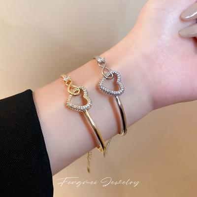 Koreanisches Zirkon Hohl-Liebesarmband Einfaches Nischenarmband Persönlichkeit Temperament Kalter Wind Schmuck Damen