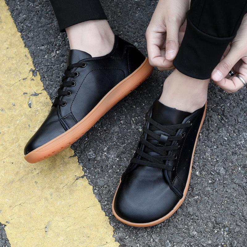 Fashion 2025 New Unisex Barefoot Water Shoes Black Wide Toe Box Casual Walking Shoes Sports Breathable Non-Slip Sneakers Wide Fit Design