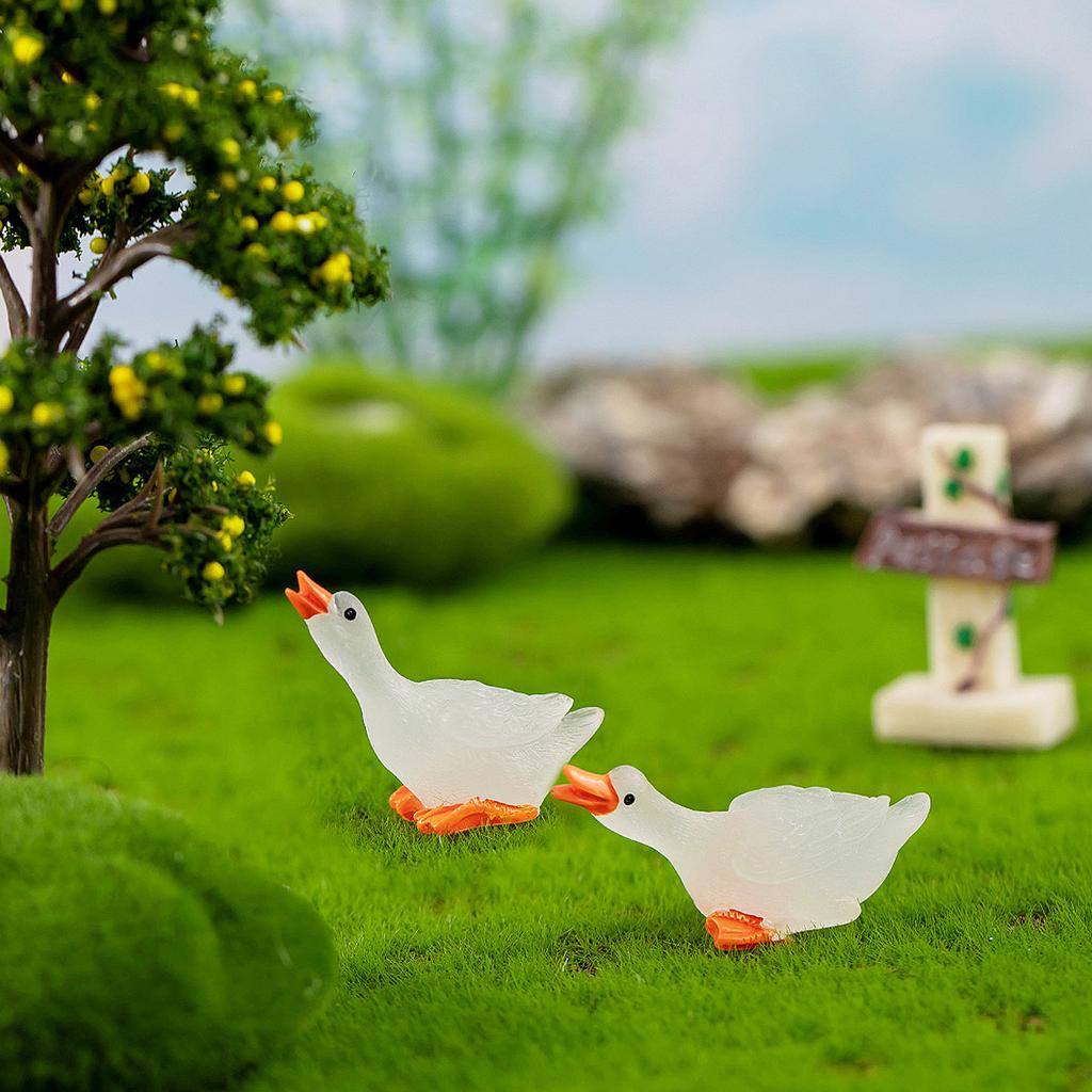 3pcs Miniature Resin White Gooses Figurine Mini Animal Resin Statues Ornaments for Home Garden Lawn Decoration