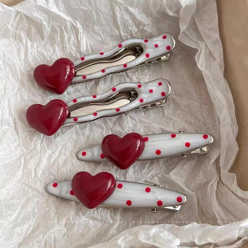Versatile Red Heart Polka Dot Pearl Duckbill Hair Clip