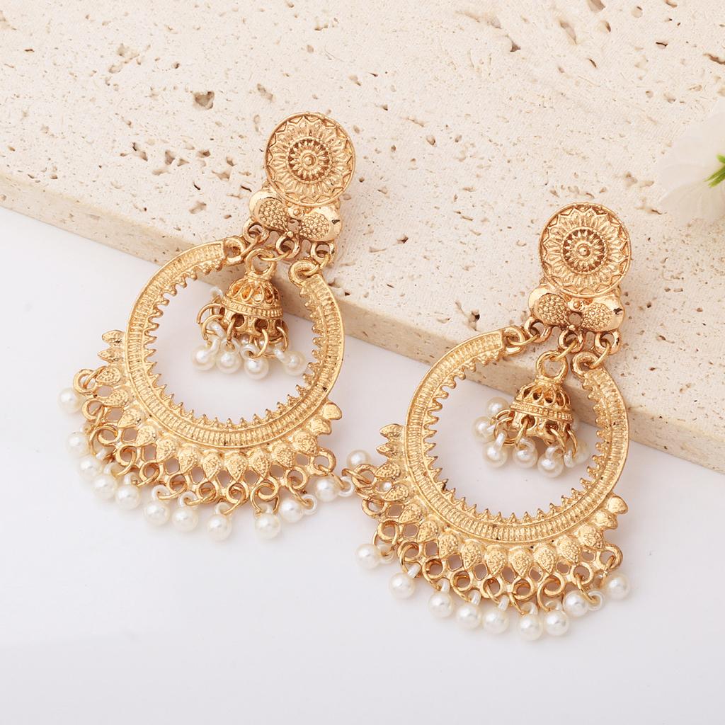 European and American Exaggerated Pearl Earrings Bohemian Retro Ethnic Style Alloy Small Bell Pendant Fringed Earrings Women