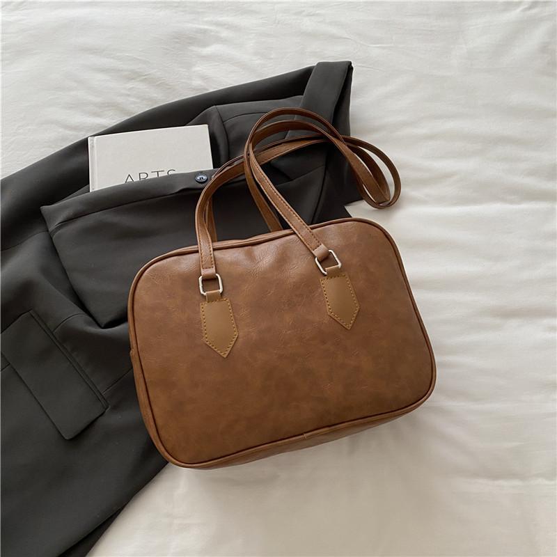 

Изысканная портативная сумка для боулинга женская 2025 новая модная ретро сумка-тоут большой вместимости для поездок на работу на плечо