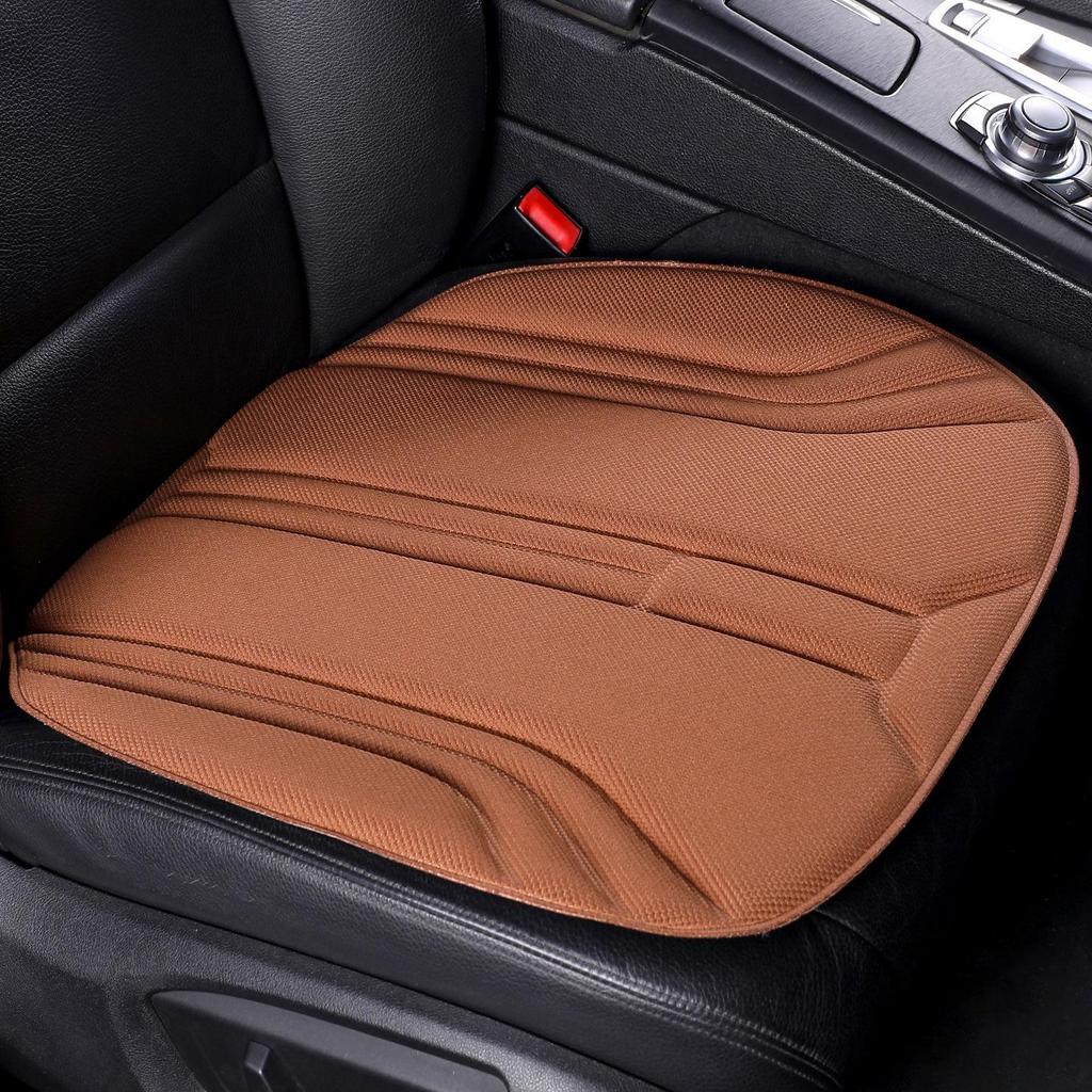 Three-Piece Seaweed Fiber Car Seat Cushion Set: Universal, Comfortable, Breathable, Non-Slip, All-Season Cover.
