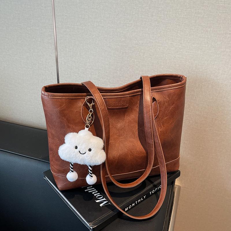 High-end Fashion Shoulder Bag Women's New Popular Retro Texture Commuter Tote Bag Tide