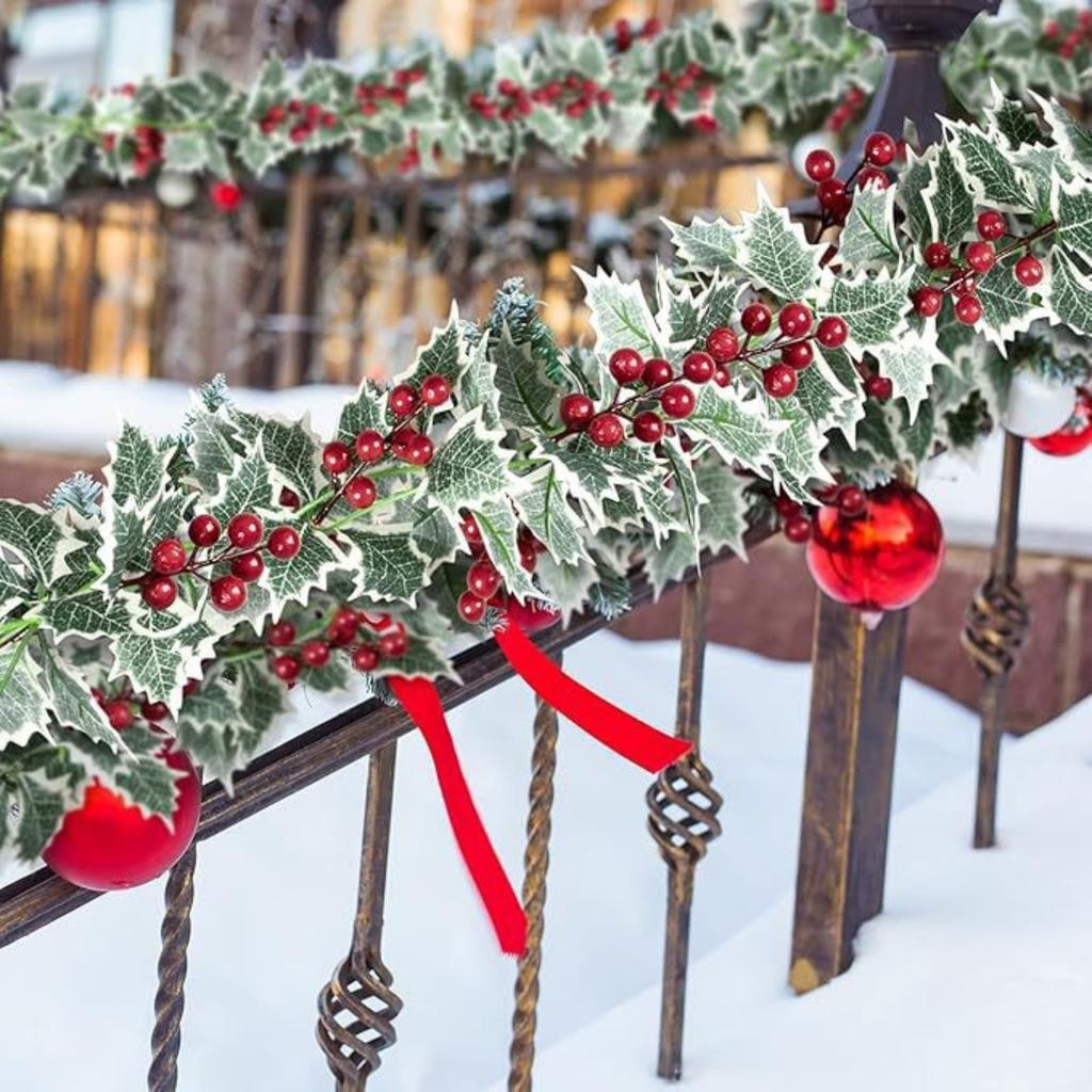 2pcs 2m Xmas Berry Holly Leaves Garland Christmas Faux Garland Winter Snowy Red Berries Hanging Vine For Christmas Wedding Party Decoration