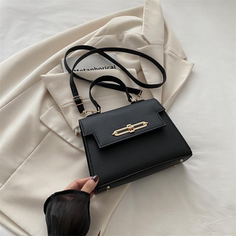 

Fashionable And Minimalist Small Square Bag For Women Versatile Summer Accessory чёрный