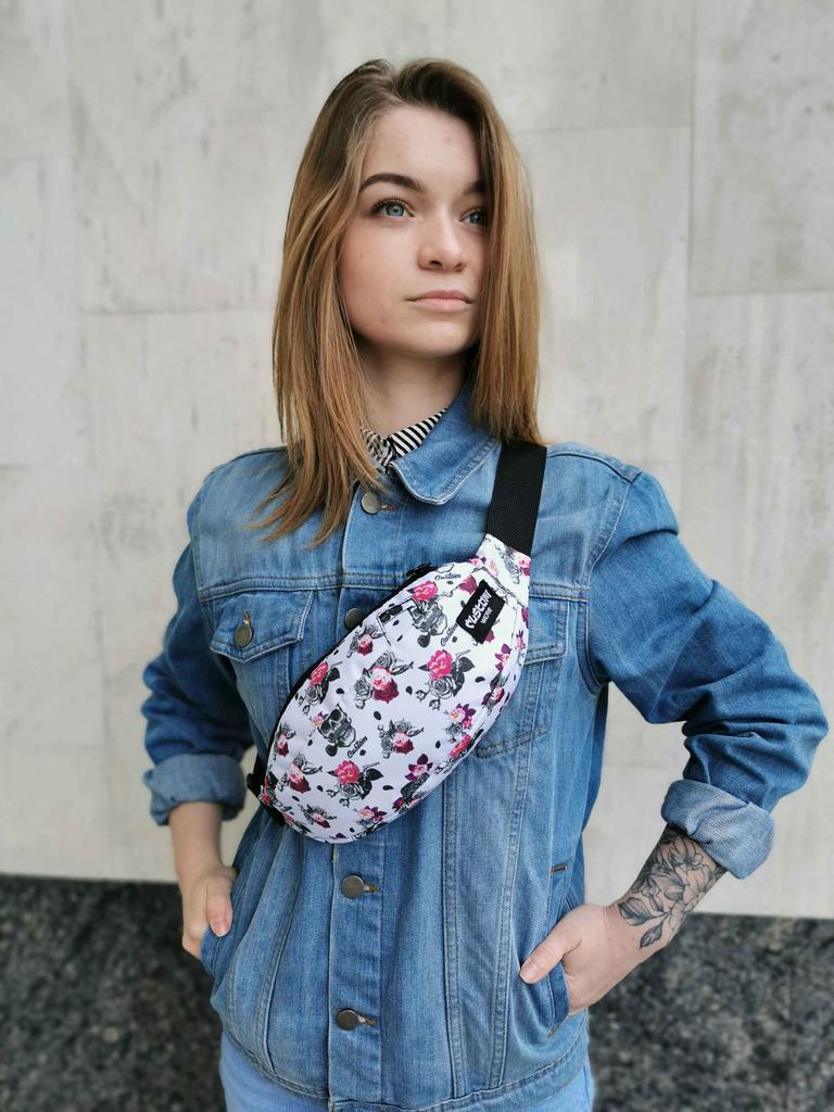 Bananengürteltasche Herren Custom Wear Uno Skull