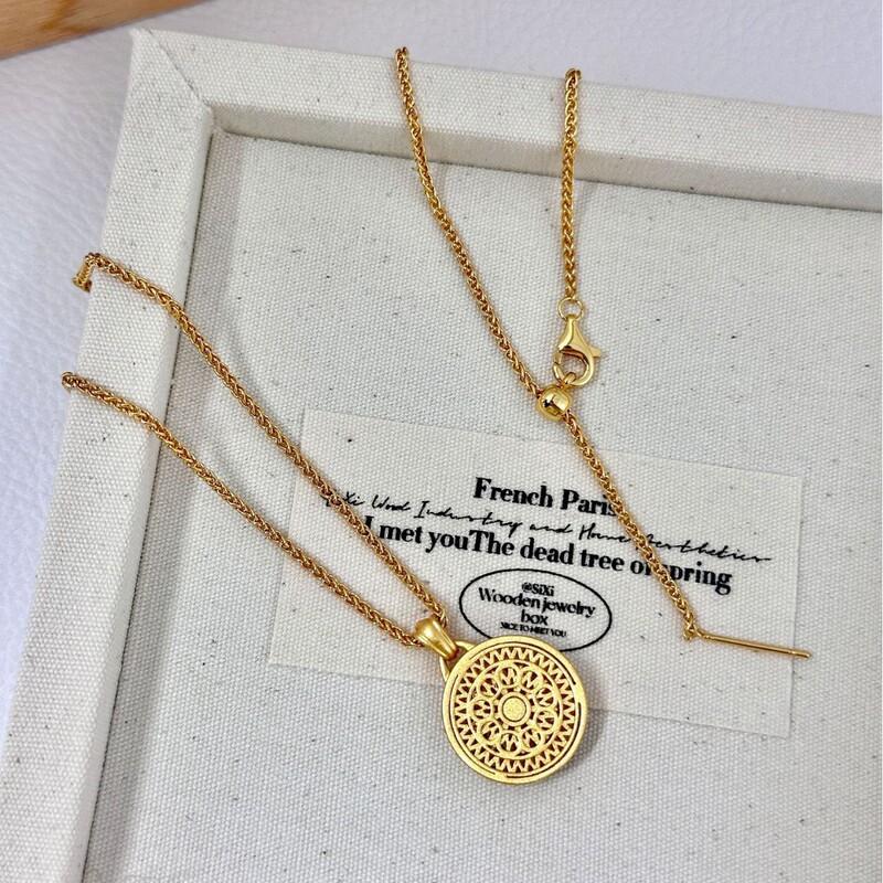 Handcrafted Filigree Hollow Pendant Necklace With Eight Treasure Compass Motif Vintage Gold-Tone Alloy Jewelry Women