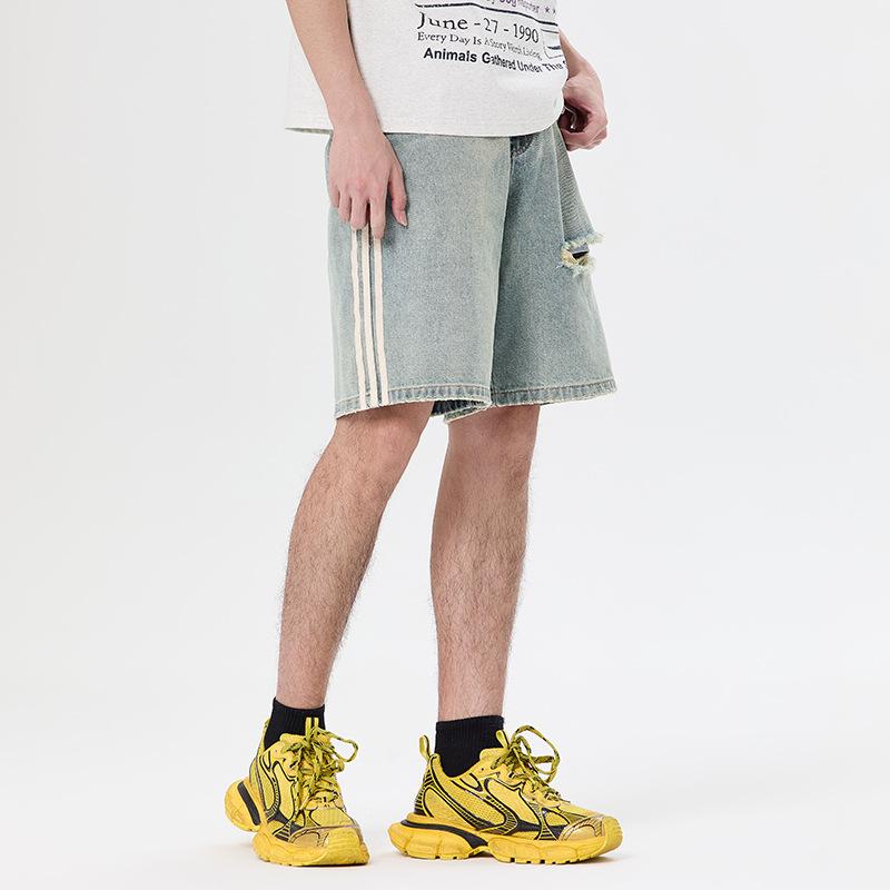 

Светло-голубые джинсовые шорты с потертостями и полосками из трех полос для мужчин 2XL