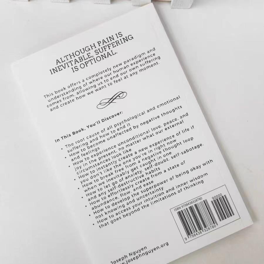 Non Credere a Tutto Ciò Che Pensi di Joseph Nguyen Perché il Tuo Pensiero È l'Inizio e la Fine della Sofferenza Libro in Brossura Inglese