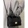 Retro Schlichte schwarze Handtaschen für Frauen Koreanische modische One-Shoulder Umhängetaschen Damen Vielseitiger Pendler-Schulrucksack