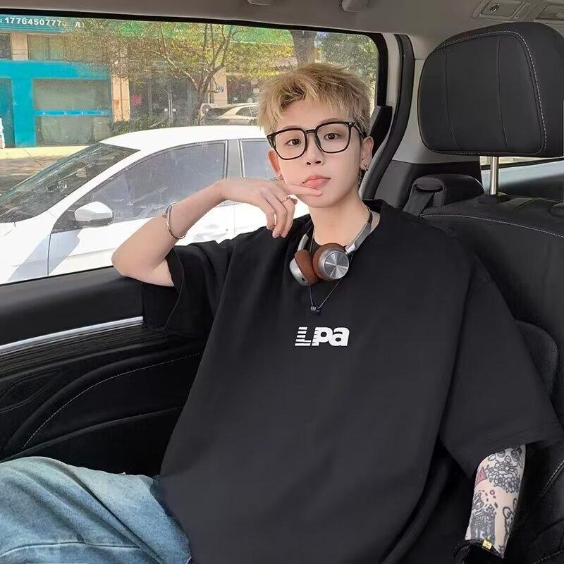 Nové tričko s krátkým rukávem pro muže v létě, trend v korejském stylu, jednoduchý top s polovičním rukávem, volné tričko značky Hong Kong