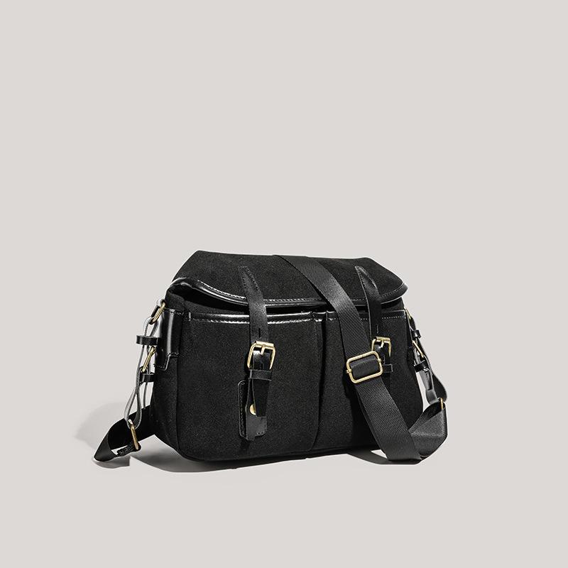 Bag autumn and winter new niche design suede retro shoulder bag large capacity oblique span bag