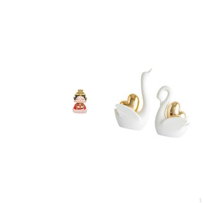 Elegant Mother And Swan Figurine Set Unique Collectible Sculpture Tabletop Ornament for Bedroom