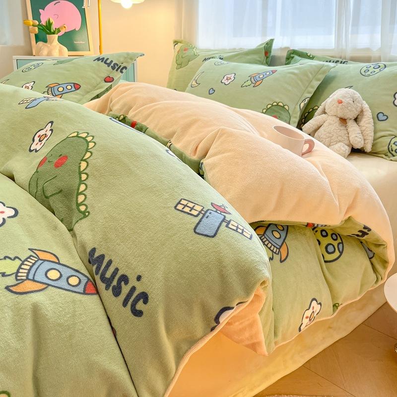 Thickened Milk Fleece Four-Piece Set, Coral Flannel Quilt Cover, Double-Sided Fleece Bed Sheet Quilt Cover, Bed Hat Three-Piece Set