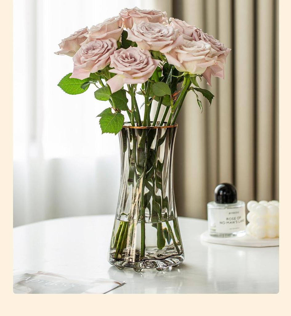 Elegant Small Glass Vase for Fresh Flowers - Perfect for Living Room or Dining Table Decor