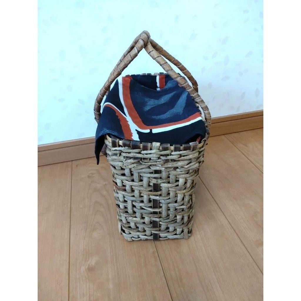 Used Unique basket bag A (walnut, cedar, linden) with inner fabric