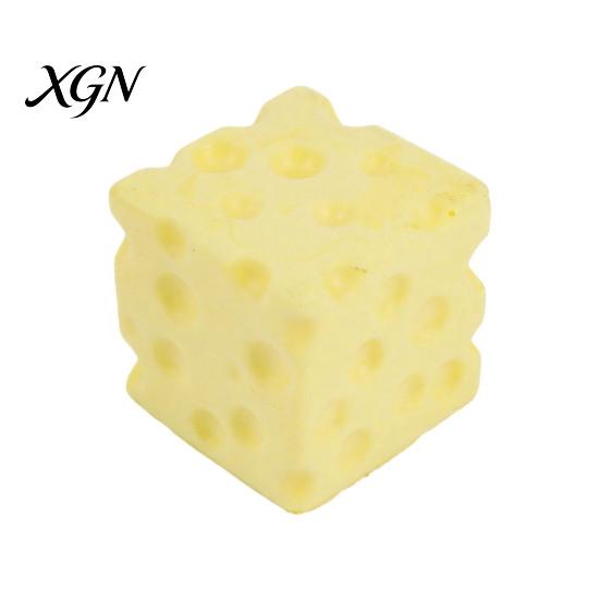 Cheese Stress Balls Realistic Relief Toy, Triangle Square Squeeze Office Desk Toys Slow Rebound Sensory Toy for Anxiety Reduction Pinch