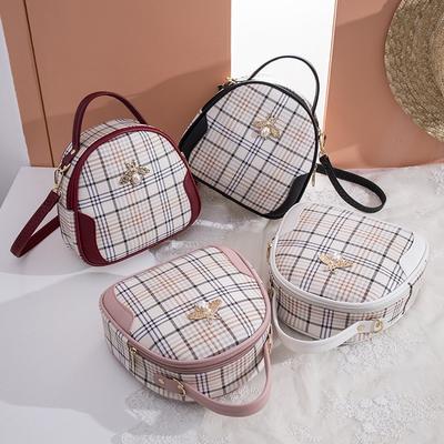 Stylish Small Fresh Personalized Plaid Shoulder Women's Bag Crossbody Trend Bee Decoration