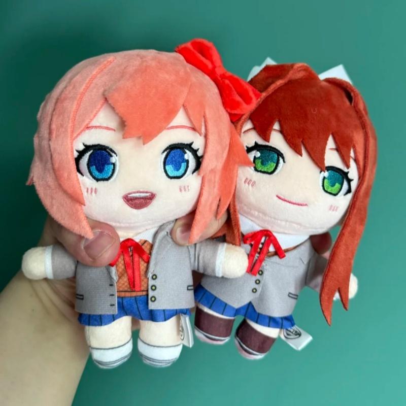 Anime Natsuki Plüschtier Doki Doki Literature Club Zubehör Weiche Stoffpuppe Schlüsselanhänger Cartoon Anhänger Für Fans Geburtstagsgeschenk