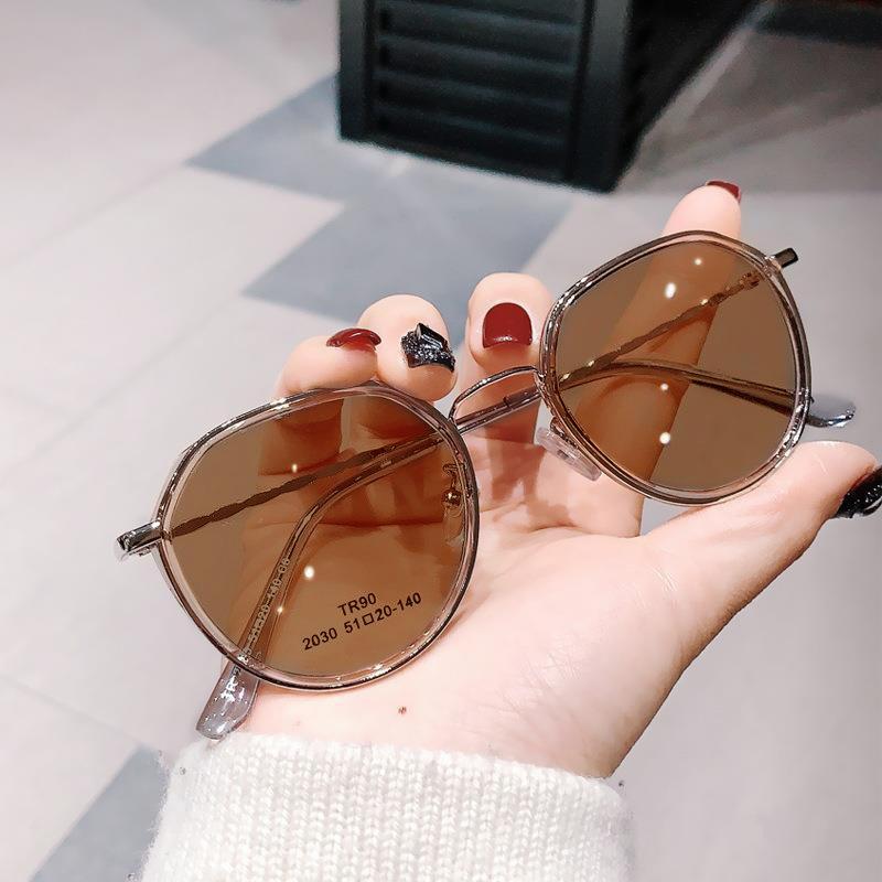 Women'S Photosensitive Color-Changing Glasses Fashion Color-Changing Flat Glasses Anti-Ultraviolet Color-Changing Myopia Glasses Frame