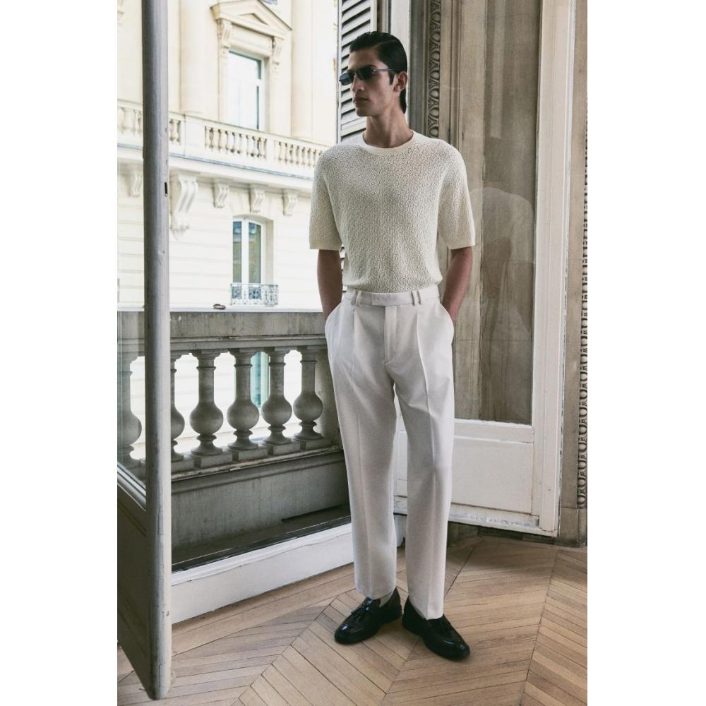 H M Regular Fit Textured Knit Tee wHite