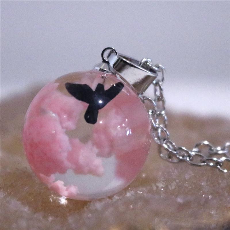 Elegancki przezroczysty żywiczny naszyjnik z wisiorkiem Rould Ball Moon dla kobiet, niebieskie niebo, biały naszyjnik z chmurami, modna biżuteria, prezenty dla dziewczyny