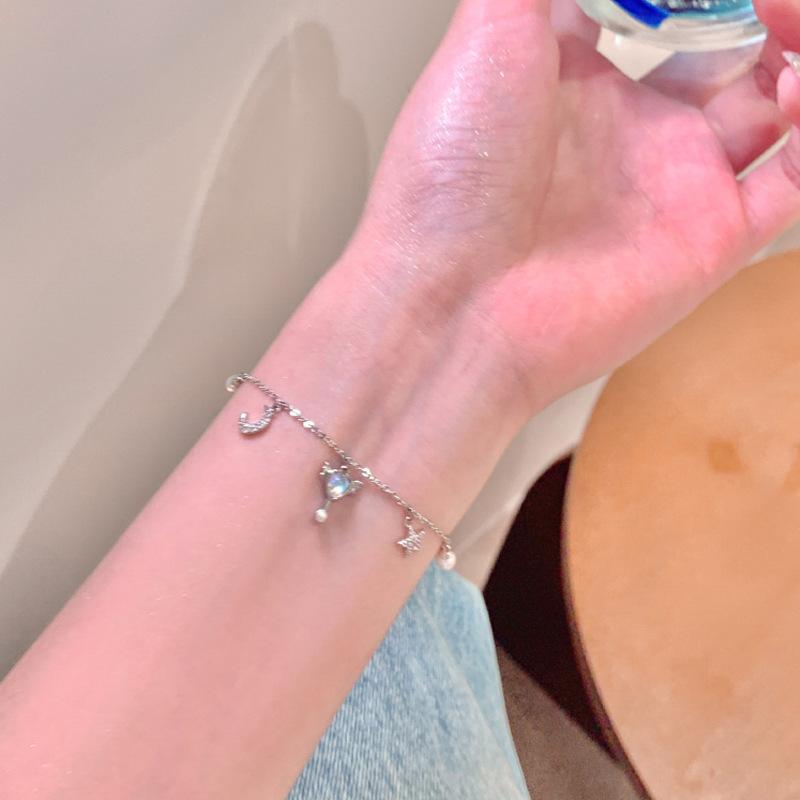 Korean Ins Tide Pearl Bracelet Design Temperament Bracelet Couple Bracelet Hand Jewelry