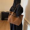 New Fashion Retro Style Large Capacity Women's Tote Bag Simple Light Luxury Women's Shoulder Armpit Bag