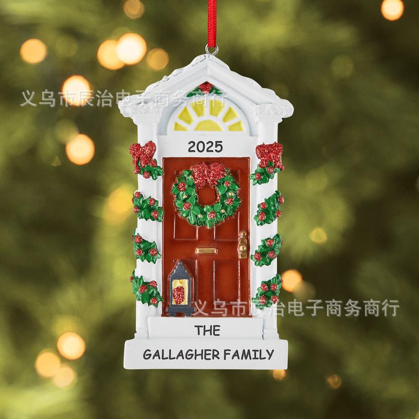 Creative resin statue christmas house ornaments christmas home garden christmas tree ornaments