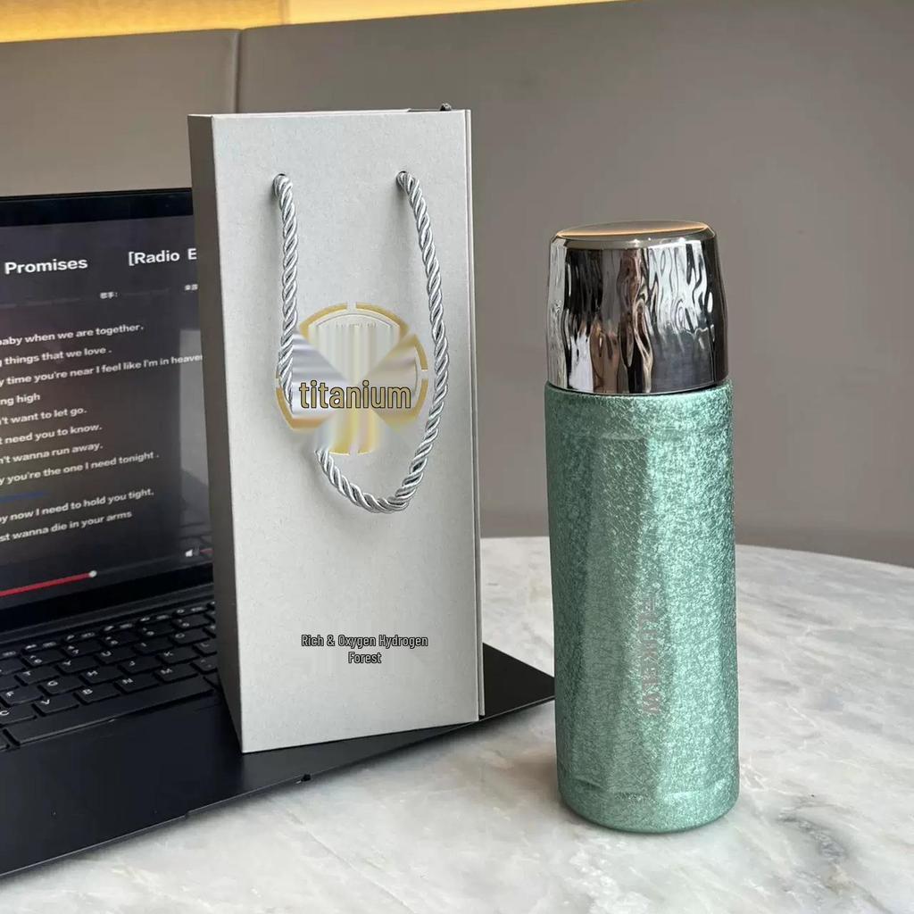 Titanium-Plated Stainless Steel Insulated Cup Gift Set - Lightweight, High-End Feel for Men & Women
