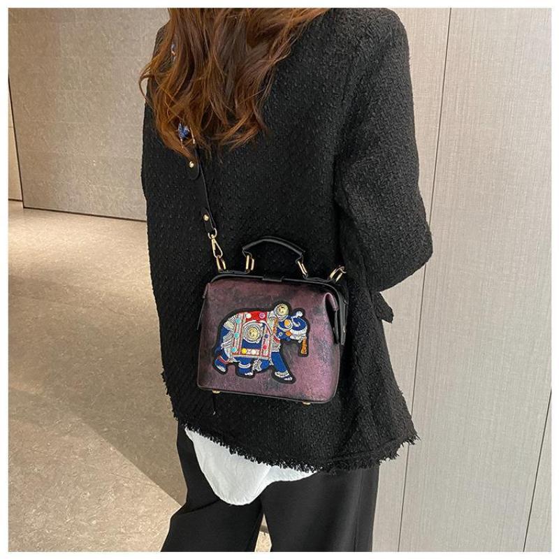 Vintage Embroidery Elephant Women's Handbags Soft PU Leather Thailand Exotic Portable Women's Messenger Bag Fashion Female Small Square Crossbody Bags