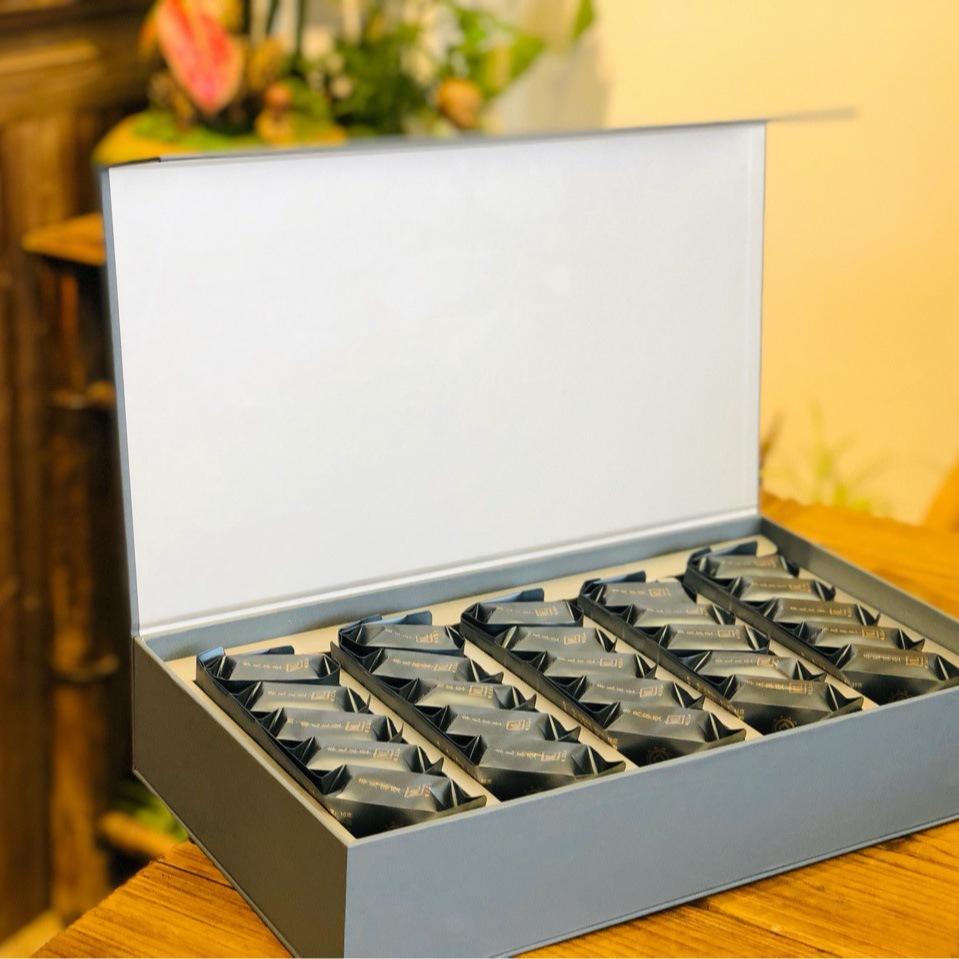 Wuyi Tea Fujian North Oolong Dahongpao Tea Narcissus Honey Orchid Fragrance Medium Fire Charcoal Baking Gift Tea with Gift Box