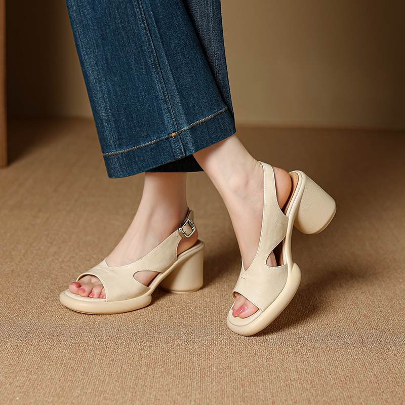 Krazing Pot Cow Skin Peep Toe Size 41 Round High Heels Summer Shoes Buckle Straps Beige Color Vintage Sandals