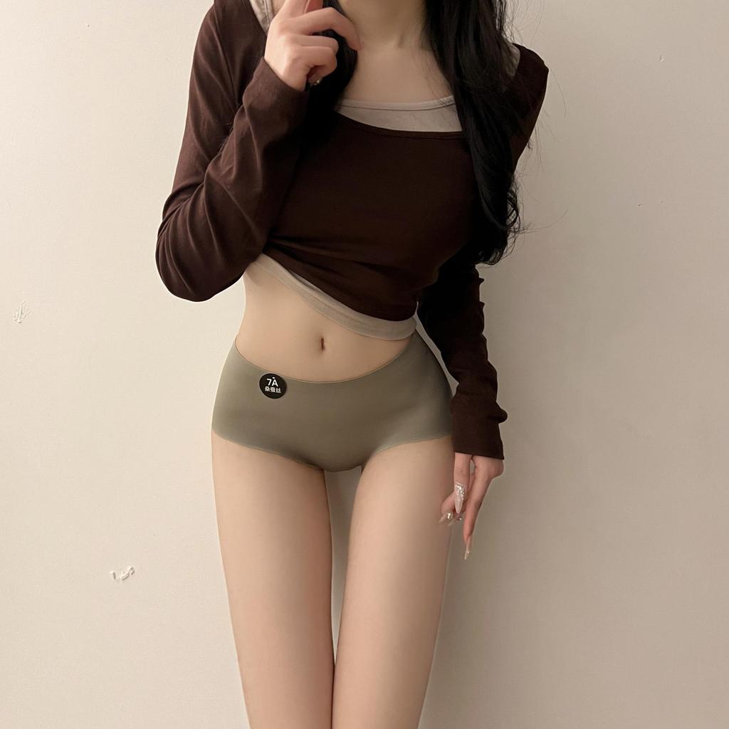Damen nahtlose Seiden-Yoga-Unterwäsche mit mittlerer Taille - Atmungsaktiv, elastisch, Po-Hebendes Design