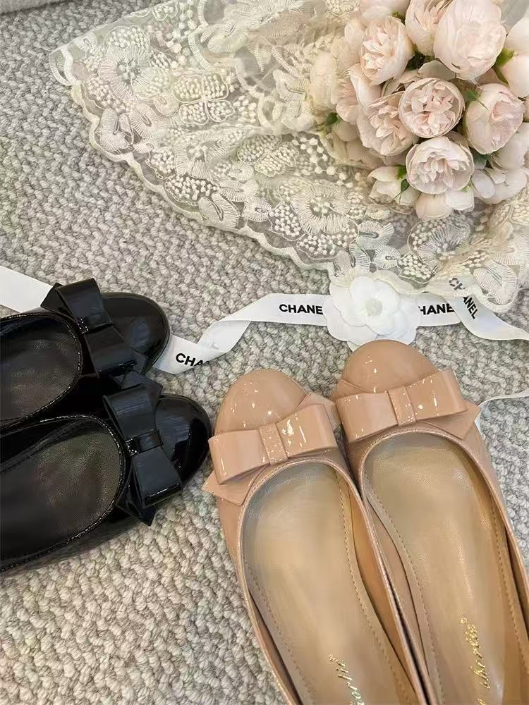 Bow retro wedge heel light mouth single shoes women's 2025 new spring and autumn black height increase versatile non-slip Mary Jane shoes