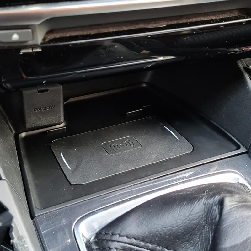 Car wireless charger 15w moible phone charger fast charger charging holder For Mazda 6 Atenza 2014 2015 2016 2017 2018