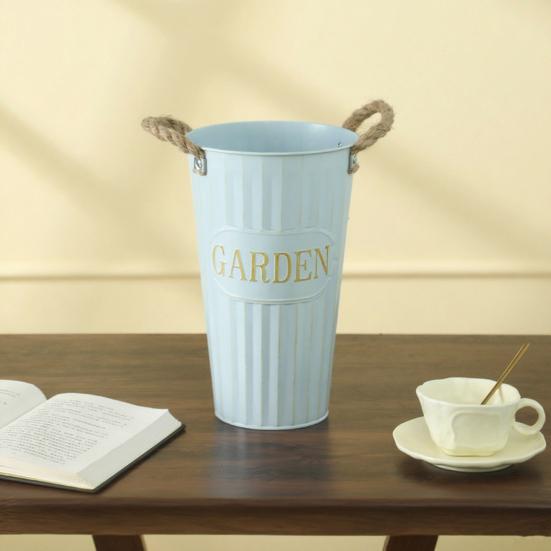 Deep Bucket Vase Galvanized Iron Flower Bucket with Rope Handles Retro Farmhouse Vase for Home Flower Arrangement