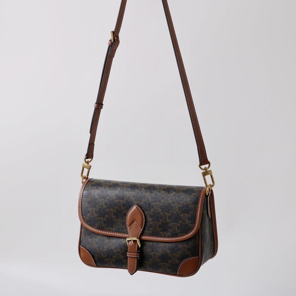 Women's Arc de Triomphe Leather Underarm Baguette Bag - Pre-owned 2025 Model