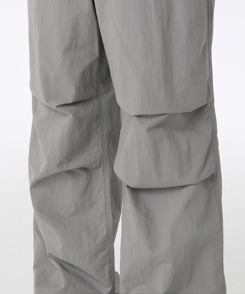 MUSINSA STANDARD Nylon Parachute Pants [Light Gray]