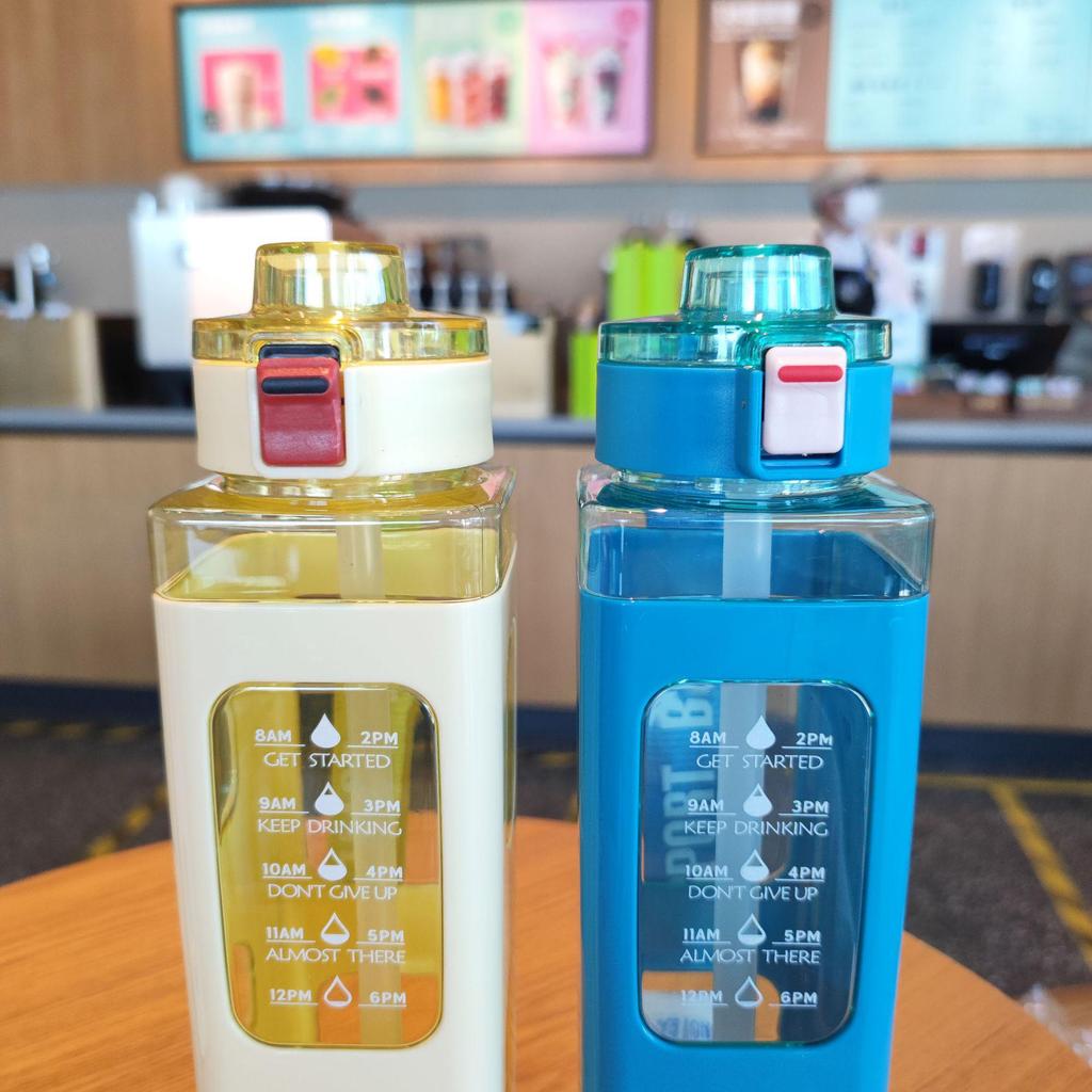 700ml Creative Portable Square Sports Water Bottle with Handle and Straw