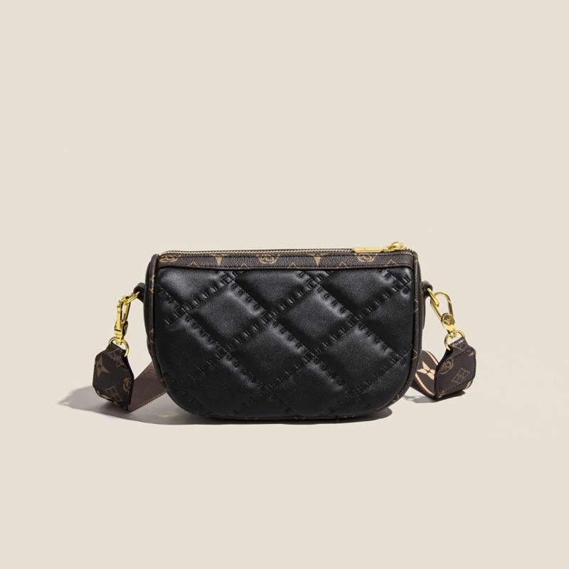 Internet celebrity live broadcast welfare small bag dumpling bag one piece hair old flower saddle bag fashion new shoulder bag messenger bag