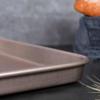 ZISIZ 11-inch Non-Stick Gold Rectangular Deep Baking Pan (2-Pack)