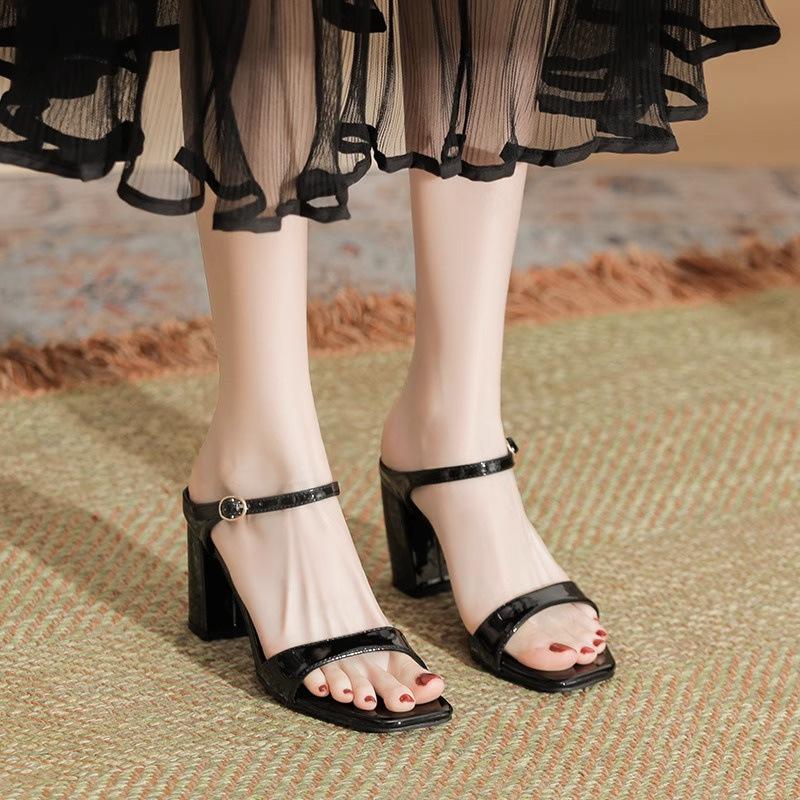 Square head with open-toed cool slippers, summer new thick-heeled high-heeled women's sandals