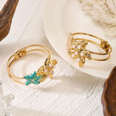 Modisches Muschel-Seestern-Armband Emaille Meeres-Vibe Metallarmband Goldfarbe Boho Offenes Armband Party Schmuck