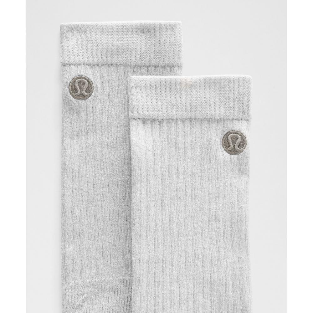 Lululemon Men S Daily Stride Ribbed Comfort Crew SockS  3 Pack Heathered Silver Drop True Navy Legacy Green