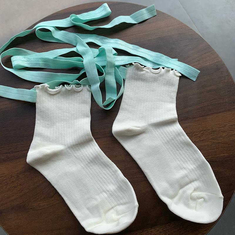 Balletcore Lace-Up Socks with Ruffled Cuff, Sweet Lolita Ribbed Crew Socks for Women, Y2K Aesthetic Leg Warmers Accessories